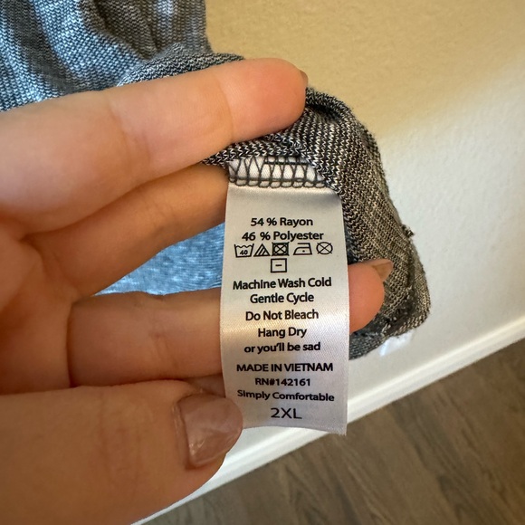 Lularoe plus size grey weathered tunic tshirt - Picture 5 of 5